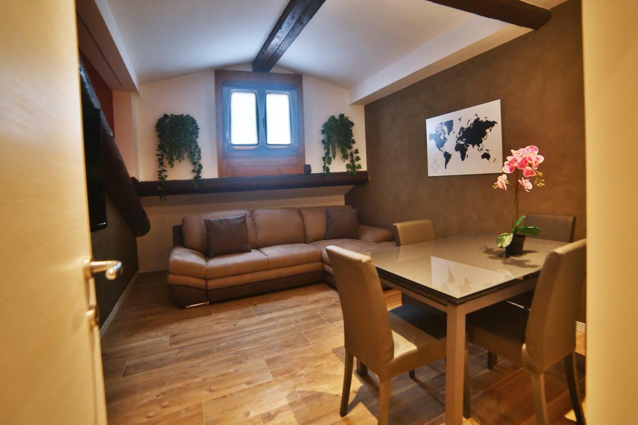 Апартаменти Garibaldi Fifty Attic Near Duomo Мілан Екстер'єр фото